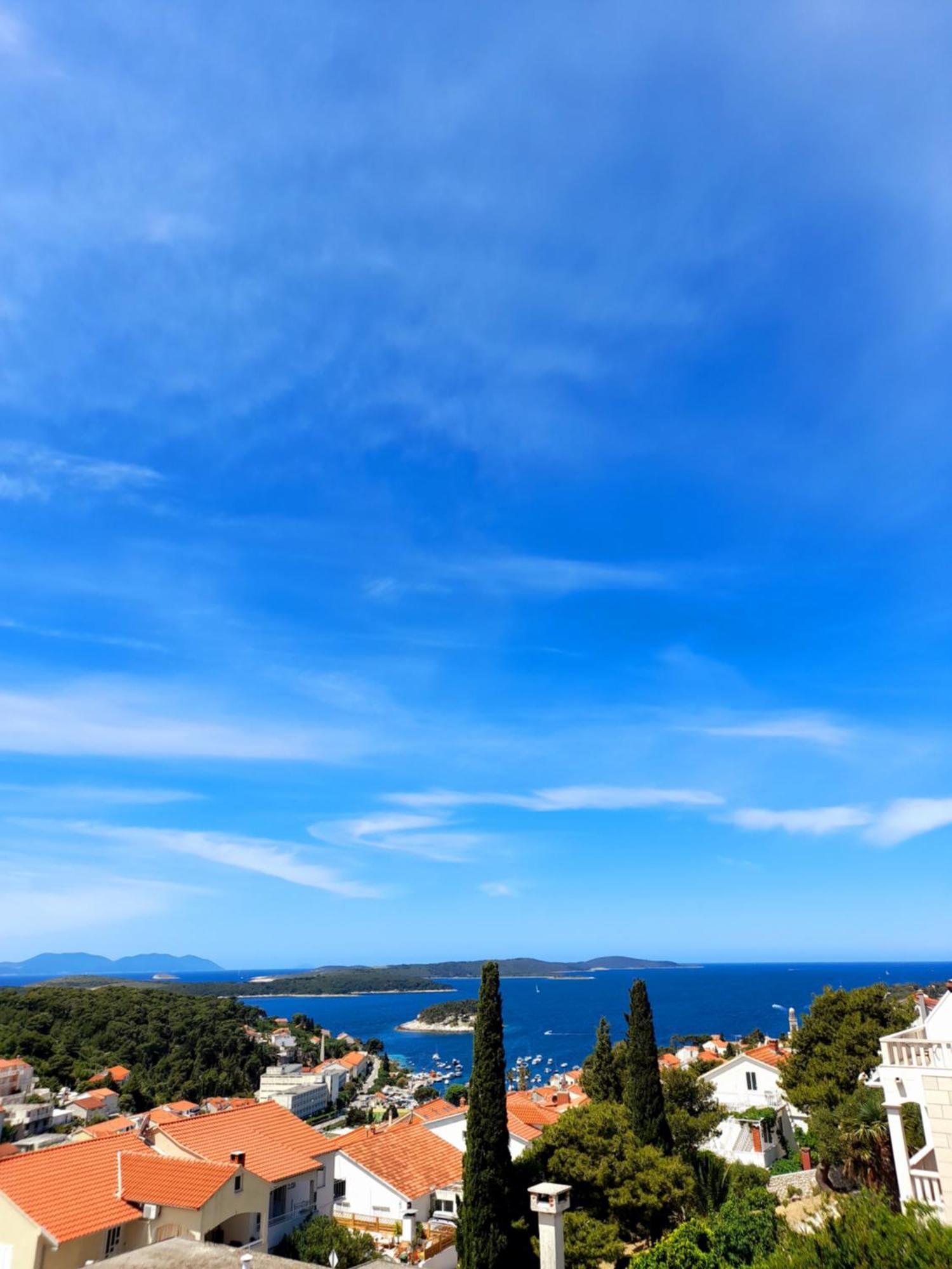 Apartments And Rooms Jasna Hvar Town Oda fotoğraf